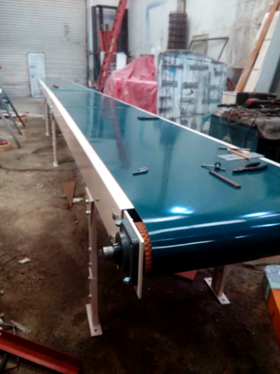 Banda transportadora verde fabricada a medida