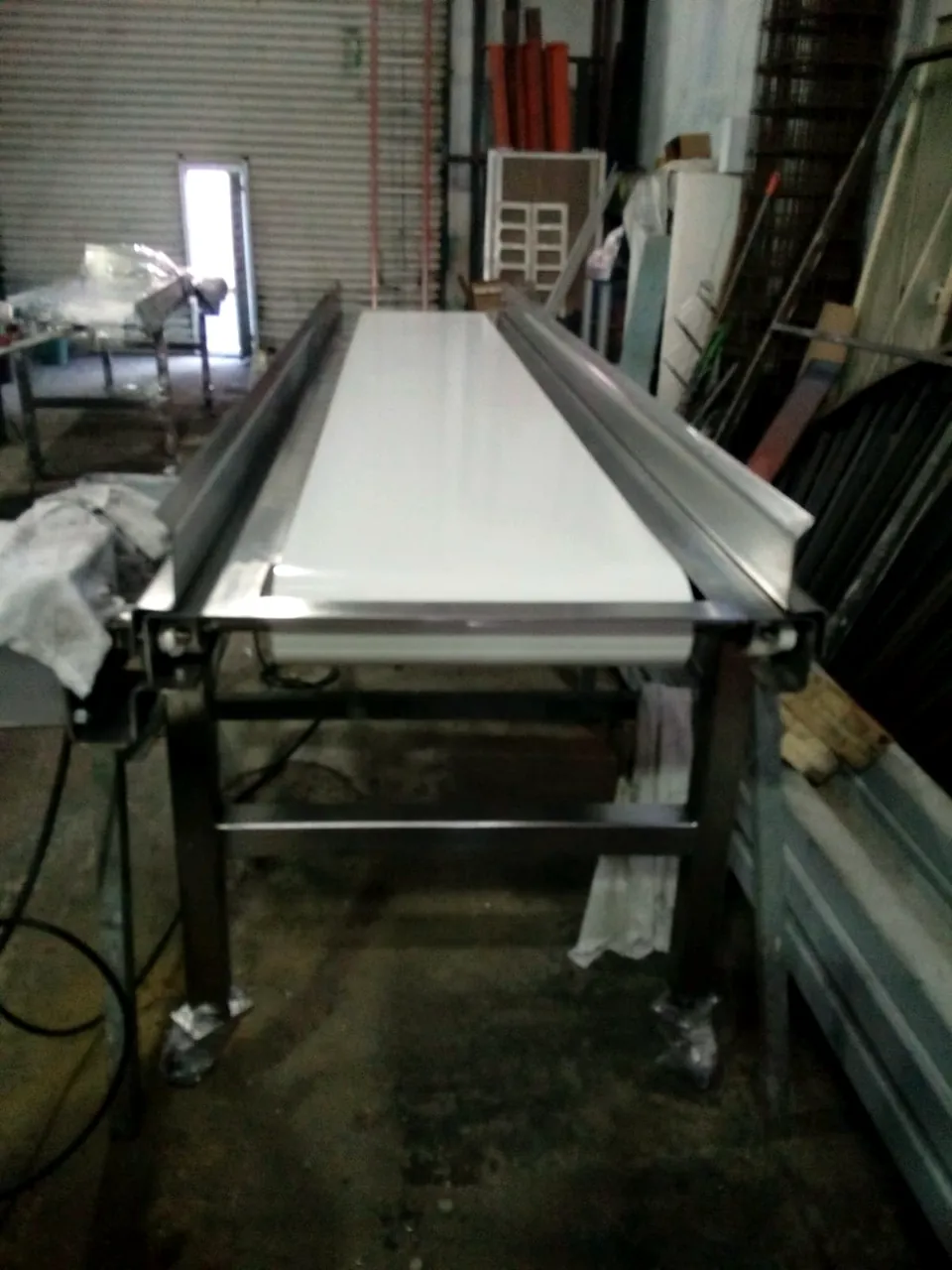 Transportador para proceso industrial